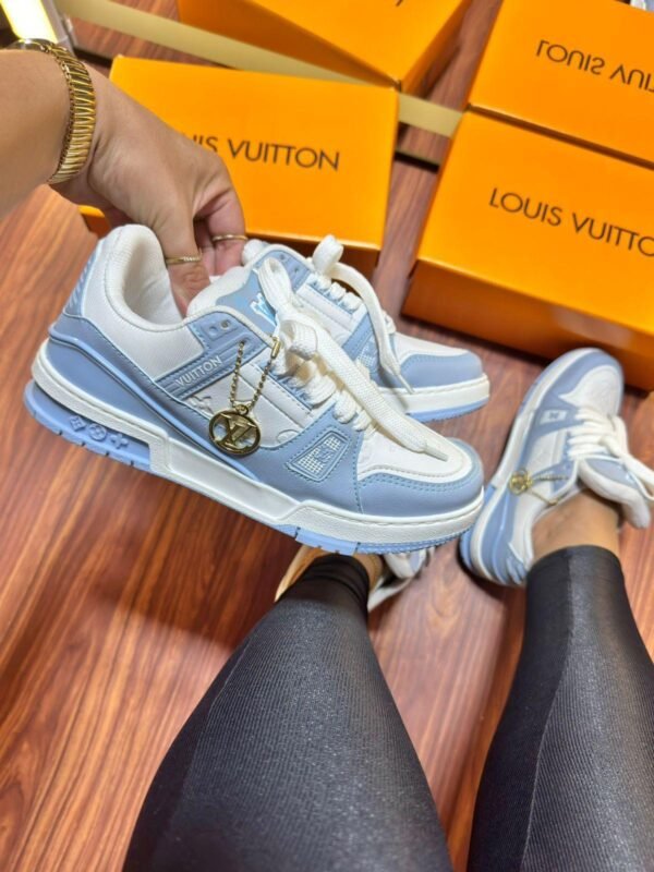 27092024205118876louis-vuitton-trainer-sky-blue-12.jpg