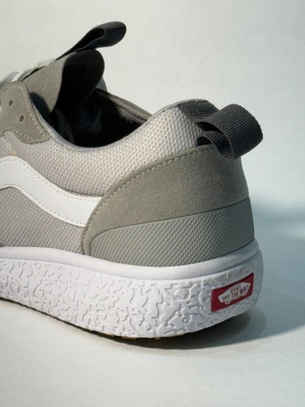 3009202414333742vans-ultrarange-gelo-off-white-3.jpeg