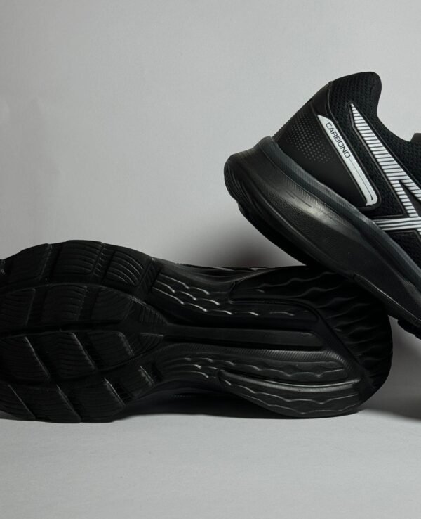 09102024184634812asics-carbono-preto-cinza-5.jpg
