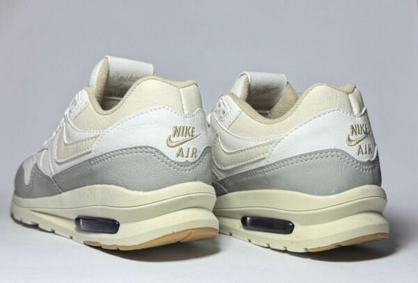 09102024185339885nike-air-max-1-ultra-2-0-branco-cinza-bege-5.jpg
