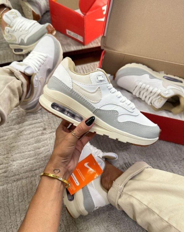 091020241853581000nike-air-max-1-ultra-2-0-branco-cinza-bege-9.jpg