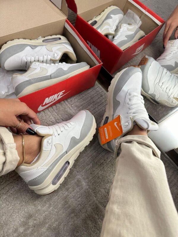 09102024185407740nike-air-max-1-ultra-2-0-branco-cinza-bege-11.jpg