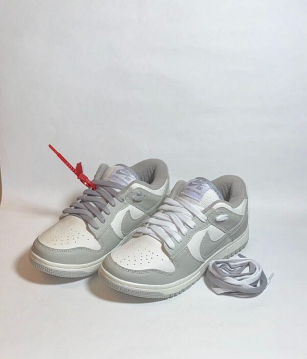22102024144926754nike-dunk-low-branco-cinza-4.jpg