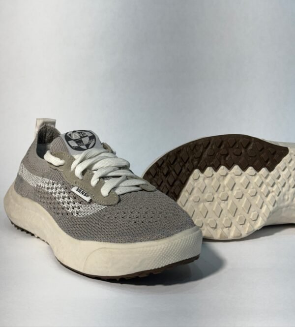 30092024150236382vans-ultrarange-vr3-cinza-5.jpeg